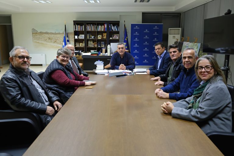 Επίσκεψη των Συλλόγων  Τριτέκνων της Θεσσαλίας στον Περιφερειάρχη