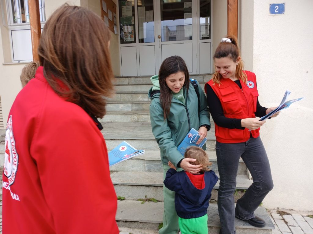 Ενημερωτική δράση για τον μητρικό θηλασμό από τον Βρεφονηπιακό Σταθμό «Ορφέας» σε συνεργασία με τον Ερυθρό Σταυρό