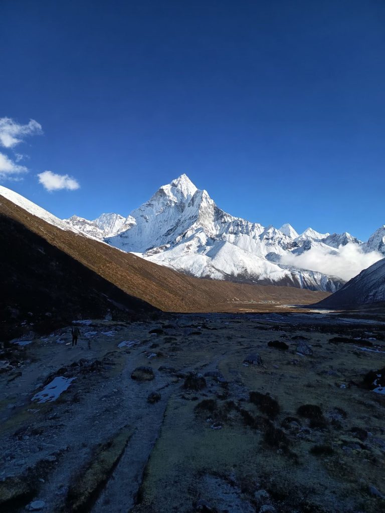 Χανιά: Στο θρυλικό Everest Base Camp στα 5.364 μέτρα ο Ορειβατικός Σύλλογος Χανίων