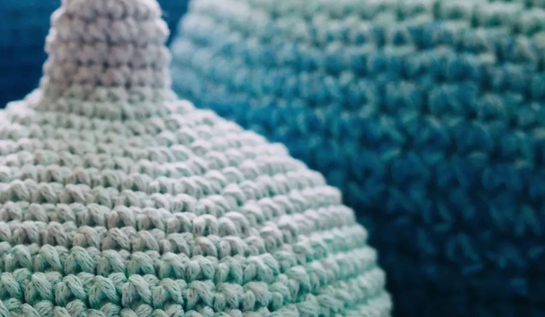 Αμύνταιο: Μια ξεχωριστή έκθεση με πλεκτά μιλά για την αξία του μητρικού θηλασμού