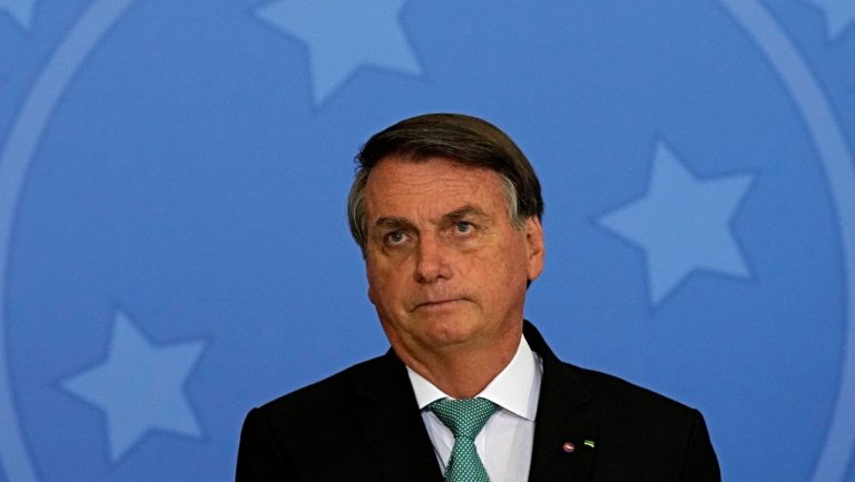 Βραζιλία: Ο Μπολσονάρο αρχίζει να εκτίει ποινή 27 ετών για απόπειρα πραξικοπήματος το 2022