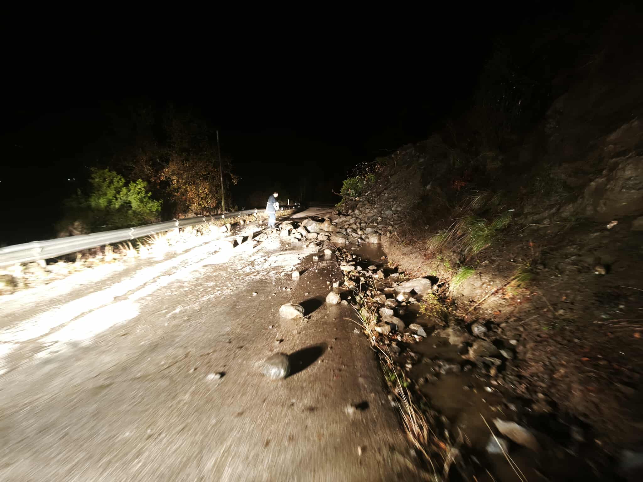 Ισχυρές βροχές και καταιγίδες σε Ήπειρο και Βόρειο Ιόνιο σήμερα – Πού σημειώθηκαν προβλήματα