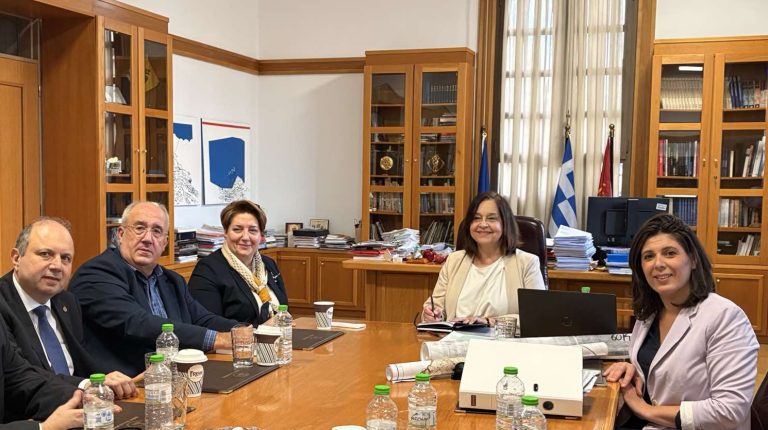 Συνάντηση της Δημάρχου Καλαμαριάς με τις Πρυτανικές Αρχές του ΑΠΘ