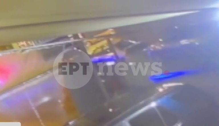 Βίντεο – ντοκουμέντο του ΕΡΤnews από τη στιγμή που διαρρήκτες εμβολίζουν μηχανές της ΔΙΑΣ στον Άγιο Δημήτριο