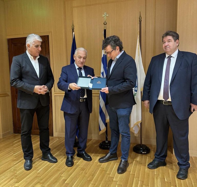 ΚΕΔΕ: Ανάπτυξη με πολιτικές επιλογές, όχι με αλλαγή διοικητικών δομών Δήμων/Περιφερειών