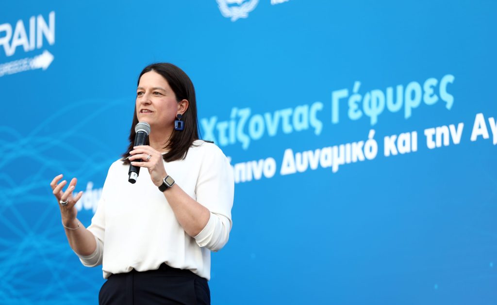 Κεραμέως: Μειώθηκαν κατά 76% τα εκκρεμή ραντεβού των ΚΕΠΑ μέσα σε έναν χρόνο