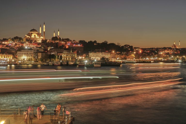 Τουρκία: 11 συλλήψεις μετά τον θάνατο των τριών ανθρώπων από δηλητηρίαση στο ξενοδοχείο στην Κωνσταντινούπολη