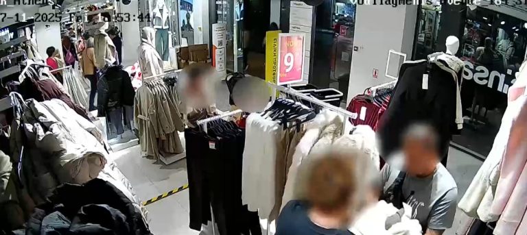 Κύκλωμα κλοπών ρούχων σε εμπορικά κέντρα: Οκτώ συλλήψεις και αποθήκη-«κόμβος» στον Ταύρο