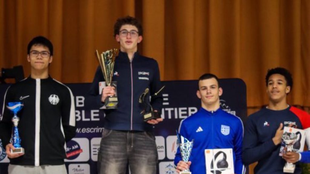 Χάλκινο μετάλλιο για τον Αντωνίου στο Ευρωπαϊκό Κύπελλο ξίφους μονομαχίας U17 στην Γκρενόμπλ