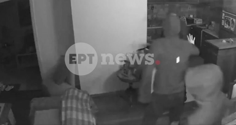 Βίντεο-ντοκουμέντο του ΕΡΤnews από ληστεία σε διαμέρισμα στο Μπουρνάζι