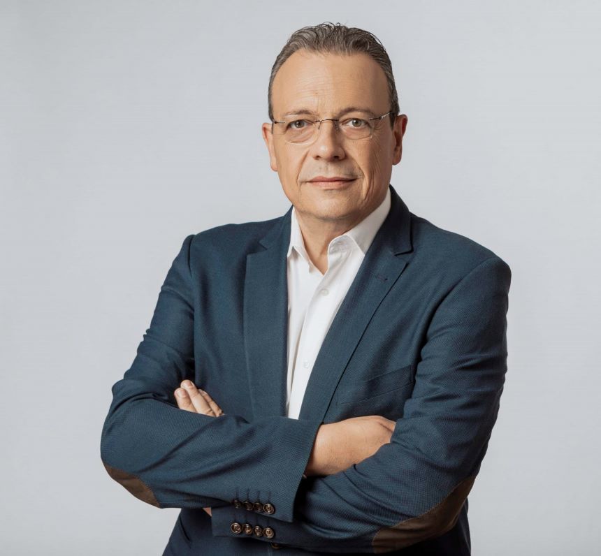 Συνέδριο ΚΕΔΕ στην Αλεξανδρούπολη: «Επίθεση» στην Αυτοδιοίκηση και «σχέδιο» χρεοκοπίας στα ΕΛΤΑ καταγγέλλει ο Σ. Φάμελλος