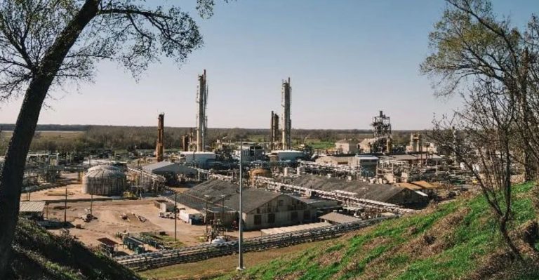 ΗΠΑ: Έκρηξη σε χημικό εργοστάσιο του Μισισιπή – Εκκενώσεις λόγω διαρροής αμμωνίας