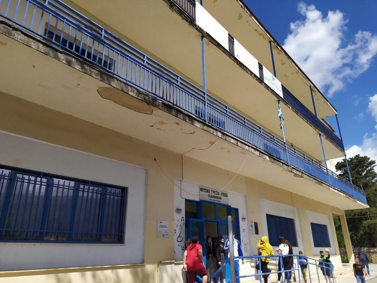 Φθορές στο Μουσικό σχολείο Ιωαννίνων από τρεις ανήλικους