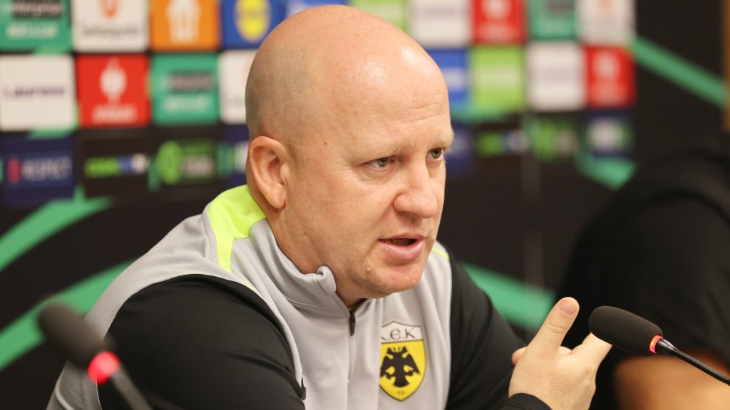 Νίκολιτς: «Δεν θα αλλάξουμε τις αρχές μας με τη Φιορεντίνα»