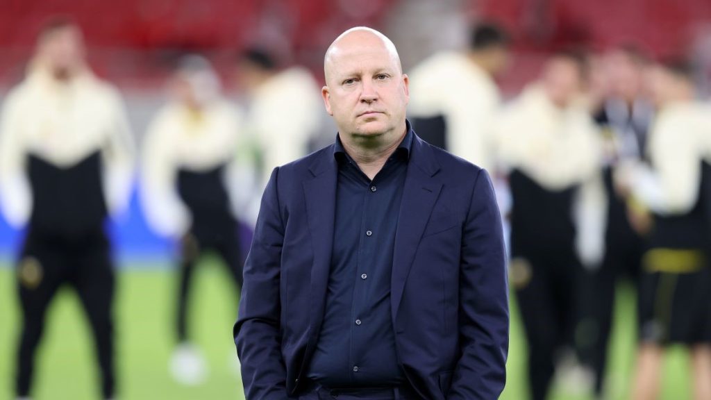 Συμπλήρωσε κάρτες ο Μάρκο Νίκολιτς, δεν θα κάτσει στον πάγκο της ΑΕΚ για το ματς με τον ΟΦΗ στο Ηράκλειο