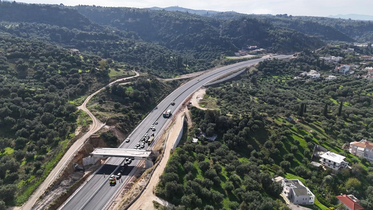 Εκτροπή και στις δύο κατευθύνσεις στην Π.Ε.Ο. Πατρών-Πύργου λόγω έργων