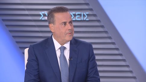 Σε κατάσταση έκτακτης ανάγκης Νέα Υόρκη και Νιου Τζέρσεϊ λόγω σφοδρής χιονοθύελλας – Χάος στα αεροδρόμια