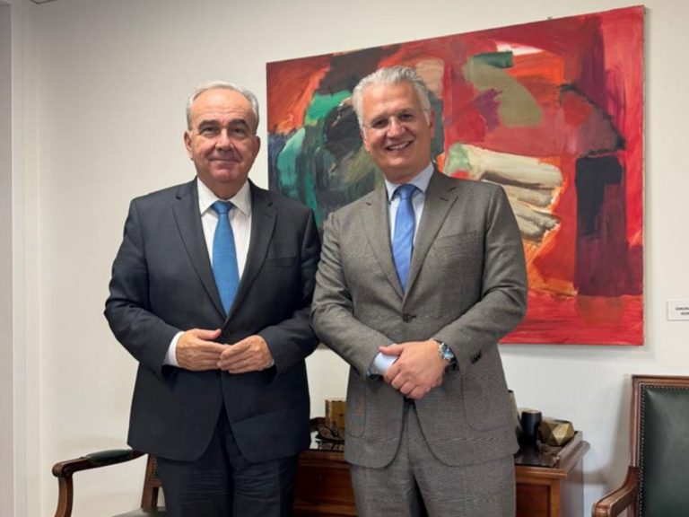 Στο Υπουργείο Εθνικής Οικονομίας και Οικονομικών ο Δ. Πτωχός