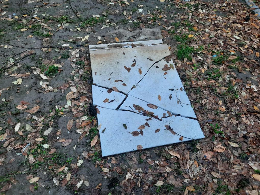 Σέρρες: Άγνωστοι βανδάλισαν το Πάρκο «Αντισυνταγματάρχη Γεωργίου Κατσάνη»