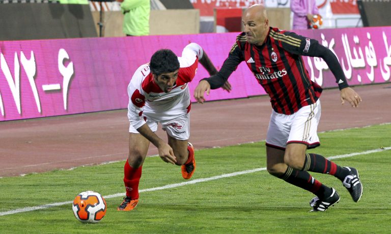 #MeToo και στο Ιράν: Νεαρή γυναίκα κατήγγειλε πρώην ποδοσφαιριστή και γνωστό ηθοποιό για βιασμό – Aφέθηκε ελεύθερος και έφυγε στο εξωτερικό