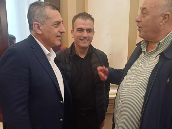 Συνάντηση εργασίας για την πρόοδο του προγράμματος «Θεσσαλία» στη Λάρισα