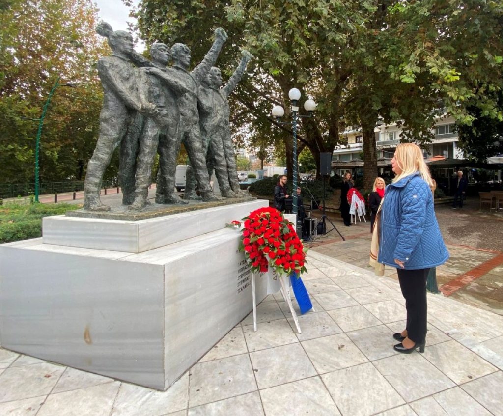 Τρίκαλα: Μνήμη και απόδοση τιμής για την εξέγερση του Πολυτεχνείου