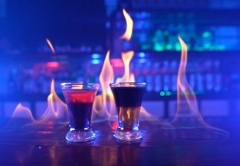 ΑΑΔΕ: «Πυρετός το Σαββατόβραδο» στα νυχτερινά κέντρα διασκέδασης – Στο στόχαστρο και τα νοθευμένα οινοπνευματώδη