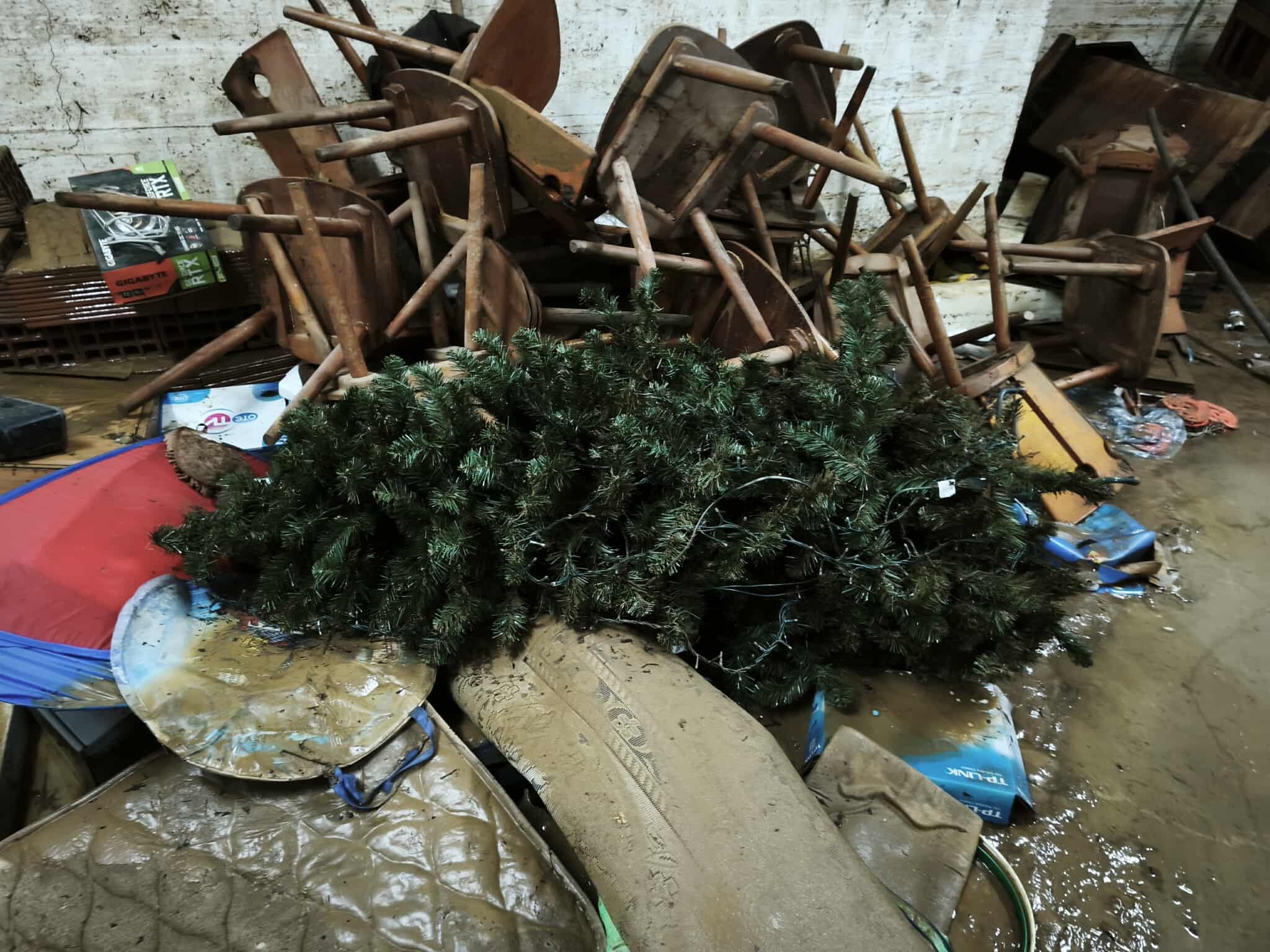 Ισχυρές καταιγίδες έπληξαν την Ήπειρο – Προβλήματα σε Πρέβεζα και Φιλιππιάδα (βίντεο)