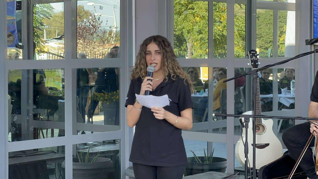 Γιορτή Τσικουδιάς στον Πύργο από τους Κρητικούς της Ηλείας