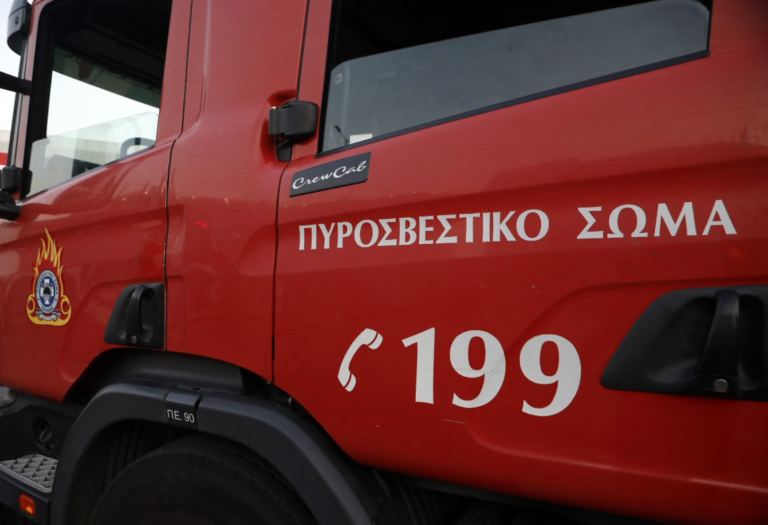 Θεσσαλονίκη: Υπό πλήρη έλεγχο η φωτιά που εκδηλώθηκε σε κουζίνα εστιατορίου στη Ρογκότη