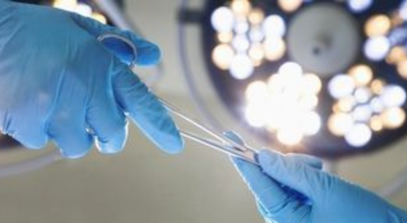 Θεσσαλονίκη: Σε Μεταμοσχευτικά Κέντρα της Ιταλίας μεταφέρθηκε αεροπορικώς το ζευγάρι από την Πέλλα που υπέστη ηπατική ανεπάρκεια από δηλητηριώδη μανιτάρια