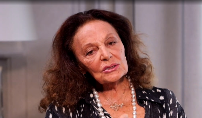 Diane von Furstenberg στην ΕΡΤ3: «H ζωή μου είναι ένα θαύμα, η μητέρα μου επέζησε από τα στρατόπεδα συγκέντρωσης»