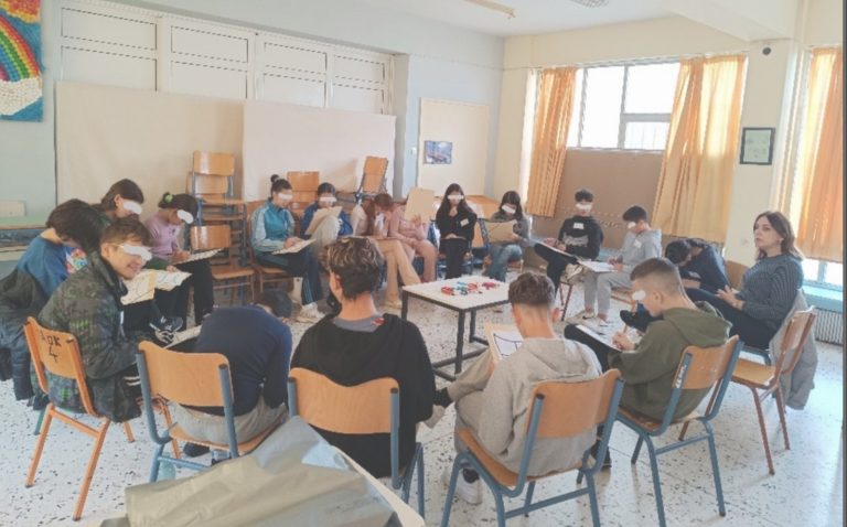 Ομάδα εφήβων στο 6ο Γυμνάσιο Βόλου από το Κέντρο Πρόληψης «Πρόταση Ζωής»