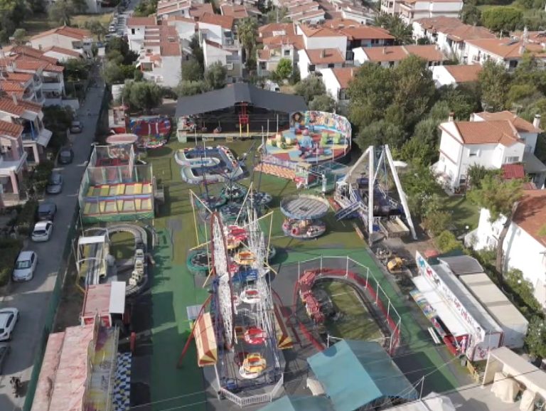 Δίκη για το δυστύχημα στο λούνα παρκ στο Πευκοχώρι- Συγκλόνισαν οι καταθέσεις της μητέρας και του αδερφού του 19χρονου