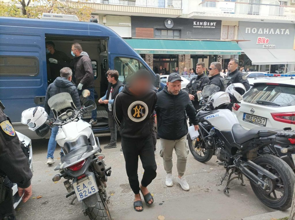 Σέρρες: Στον εισαγγελέα 5 από τους 30 μετανάστες για τα επεισόδια στην κλειστή δομή Σιντικής