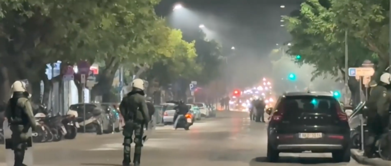 Θεσσαλονίκη: Μία σύλληψη για ναρκωτικά στην επίθεση με μολότοφ στα ΜΑΤ κοντά στο τουρκικό προξενείο