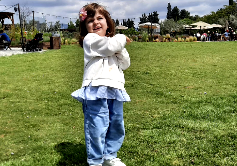 BΡΑΝ: Η σπάνια ασθένεια που ένωσε δύο οικογένειες από την Κοζάνη και τα Γρεβενά