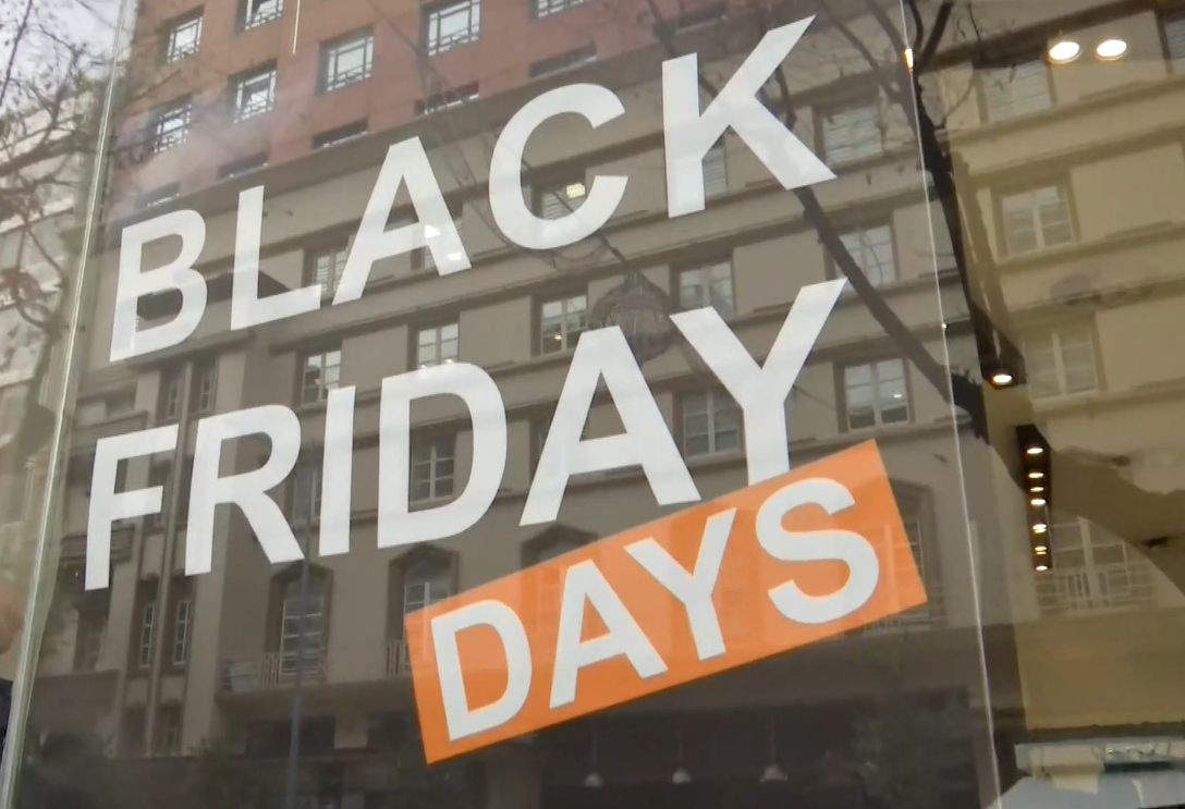 «Ζεσταίνεται» η αγορά λόγω Black Friday