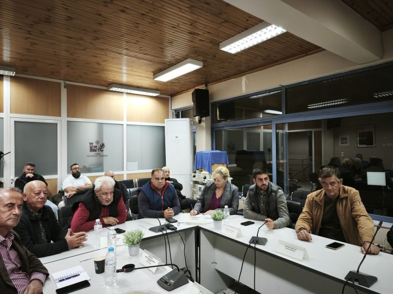 Έκτακτη σύσκεψη για την ευλογιά στα Λεχαινά μετά τα νέα κρούσματα