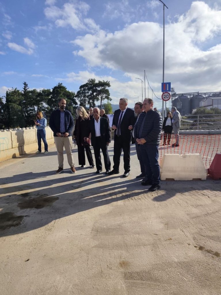 Σε εξέλιξη οι εργασίες στις πληγείσες από τον Daniel γέφυρες της Θεσσαλίας. Αυτοψία του Ν. Ταχιάου