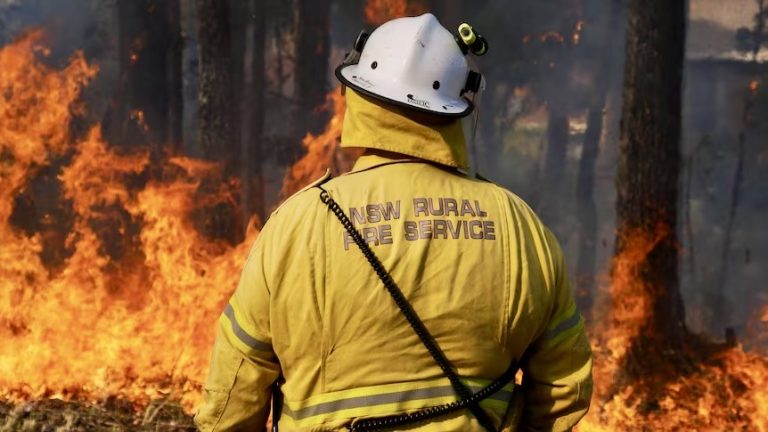 Αυστραλία: Ακραίες και απειλητικές καιρικές συνθήκες πλήττουν τα ανατολικά παράλια