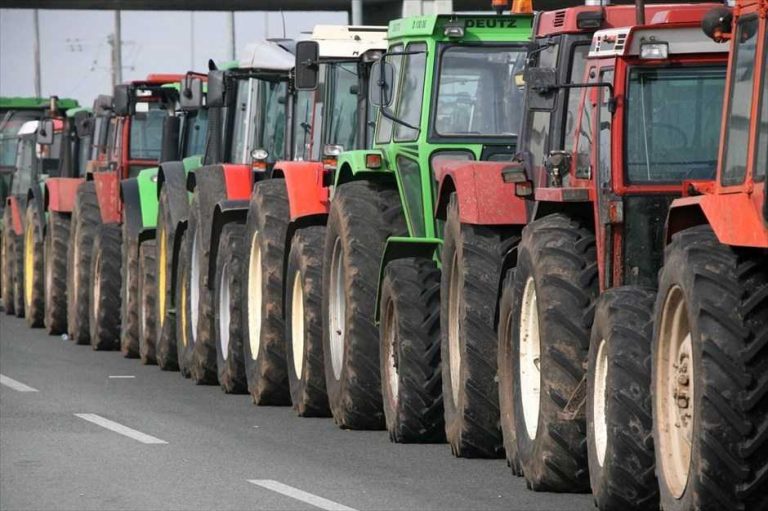 Γρεβενά: Βγαίνουν στους δρόμους οι αγρότες με τα τρακτέρ