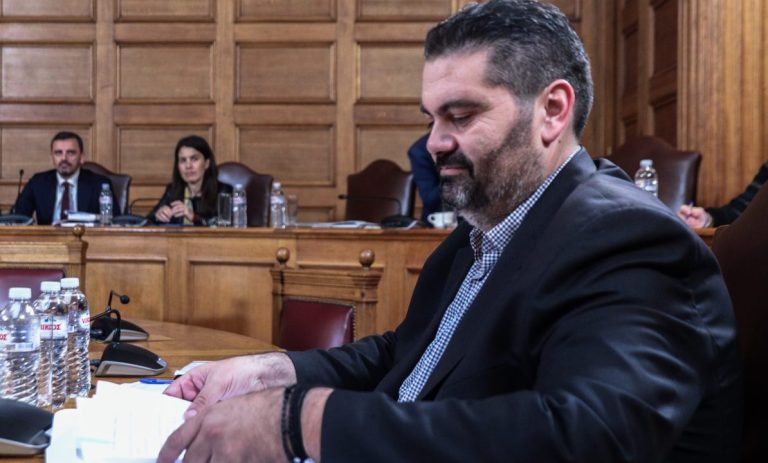 Πηγές ΝΔ: Προκλητικός ο Στ. Τζεδάκης – Έβλεπε τα ζώα να περνούν και δεν έλεγε τίποτα, ο στενός φίλος του Ν. Ανδρουλάκη