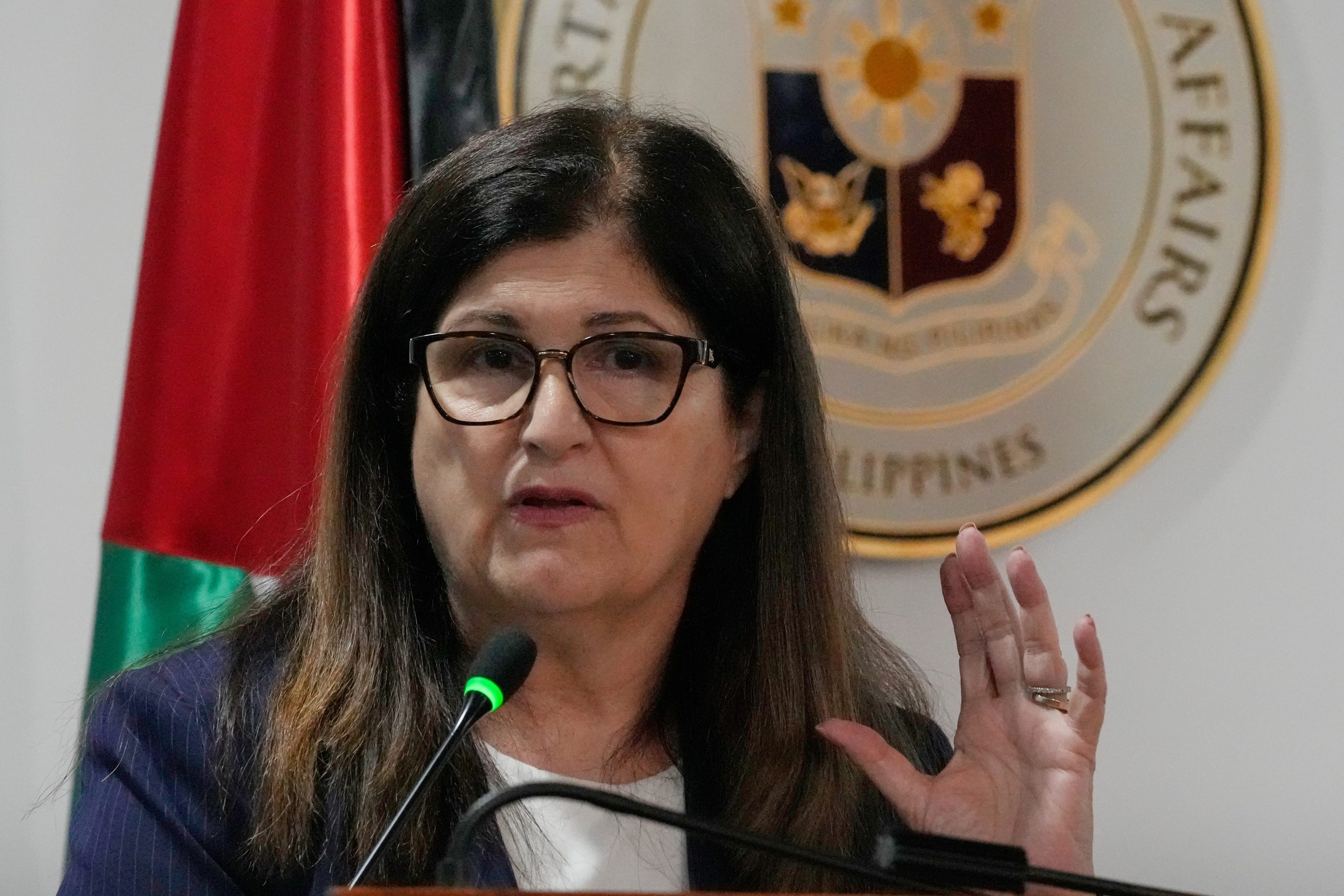 Η ψηφοφορία στα Ηνωμένα Έθνη είναι το «πρώτο βήμα προς την ειρήνη», λέει η Παλαιστίνια υπουργός Εξωτερικών