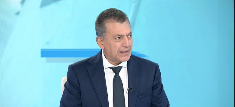 Βρούτσης στο ΕΡΤnews: Η βία έχει εξαλειφθεί από τα γήπεδα – Ό,τι συμβαίνει εκτός δεν είναι αθλητισμός, είναι εγκληματικές συμπεριφορές