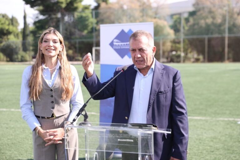 Υπουργείο Αθλητισμού: Ολική ανακατασκευή του γηπέδου ποδοσφαίρου στο ΣΕΦ, νέος χλοοτάπητας και ανακαίνιση αποδυτηρίων με 1,1 εκατ. ευρώ