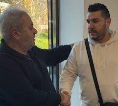 Χριστουγεννιάτικα δώρα και παιχνίδια σε ευάλωτες οικογένειες από την ΕΡΤ Πύργου