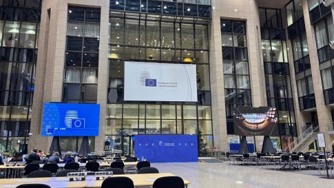 Χίος: Πρόσκληση προς ντόπιους ζωγράφους από την Ιστορική Βιβλιοθήκη Χίου «Κοραής»