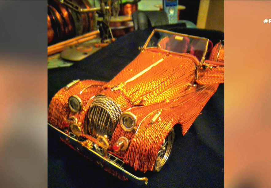 Το ξενοδοχείο Ακταίον Παλλάς κατασκευασμένο με σύρμα