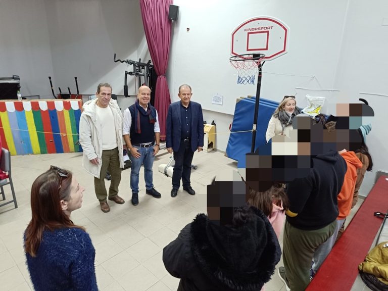 Δωρεά κρεβατιού φυσικοθεραπείας στο ΕΕΕΕΚ Βόλου από τον ΟΛΒ